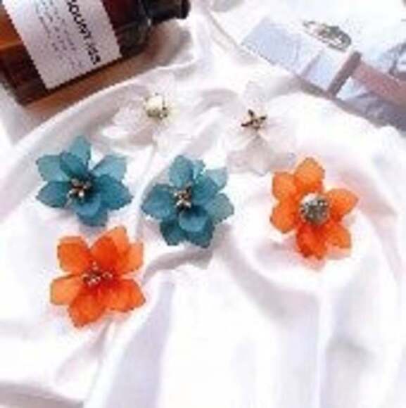 Floral Bohemian Ear Studs In Orange - Picture 3 of 3
